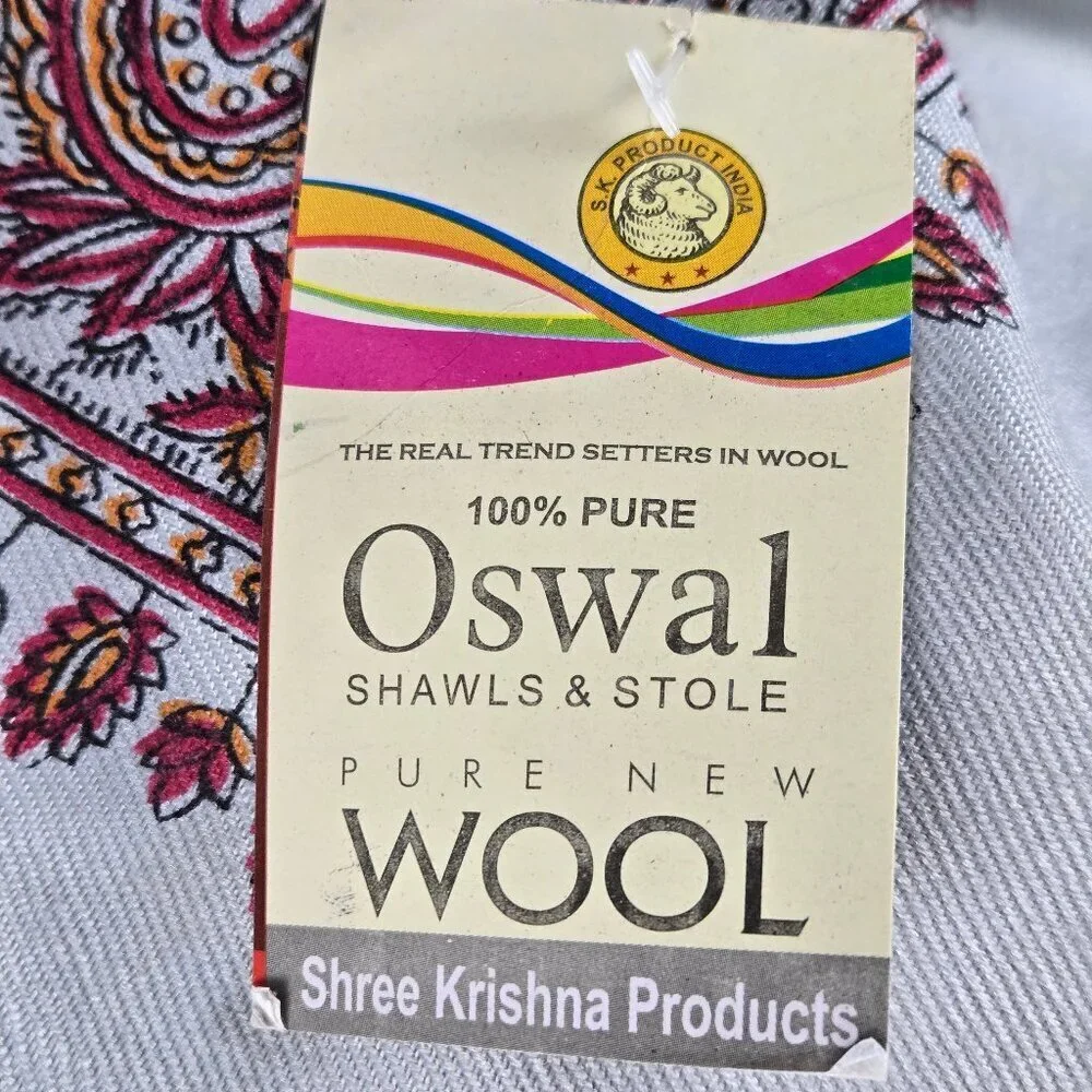 Oswal Shawl 100% Pure New Wool Light Gray Red Orange Paisley Pattern Fringe NWT